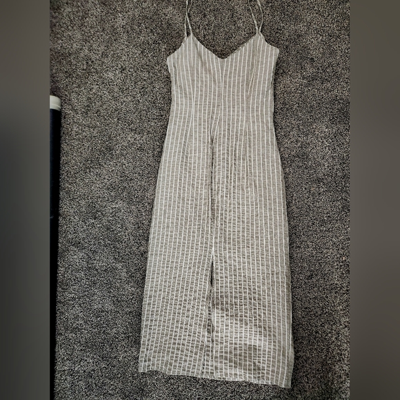 Zara Gray & White Striped Midi Dress – Hidden Back Zipper - Picture 3 of 6